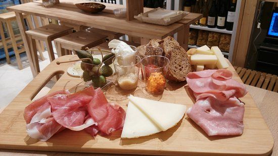 Tarallucci e Vino